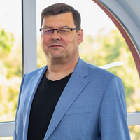 Prof. Krzysztof Kuziemski