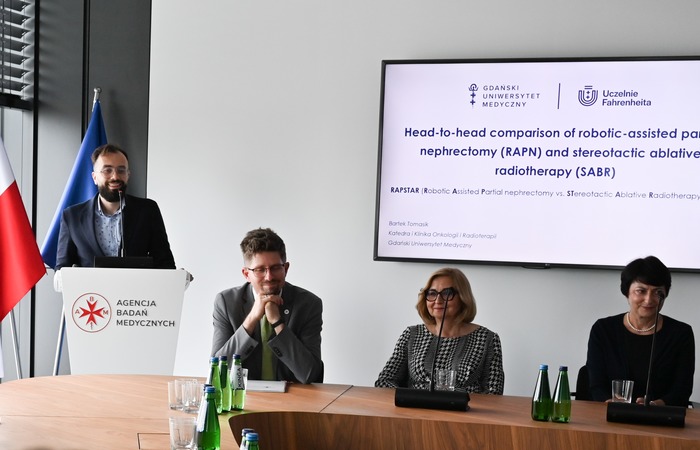 Bartłomiej Tomasik, M.D., Ph.D. awarded the MRA grant 