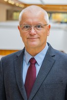 Prof. Tomasz Zdrojewski